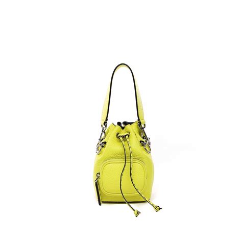 Sacs Fendi Jaune d'occasion 